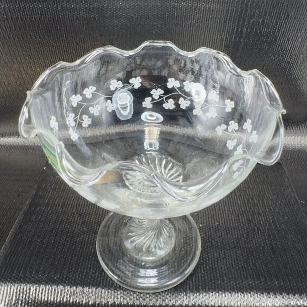 Eamon Glass Engraved Clover Ireland Swirl Footed Compote Dish‎ Bowl Clear Glass